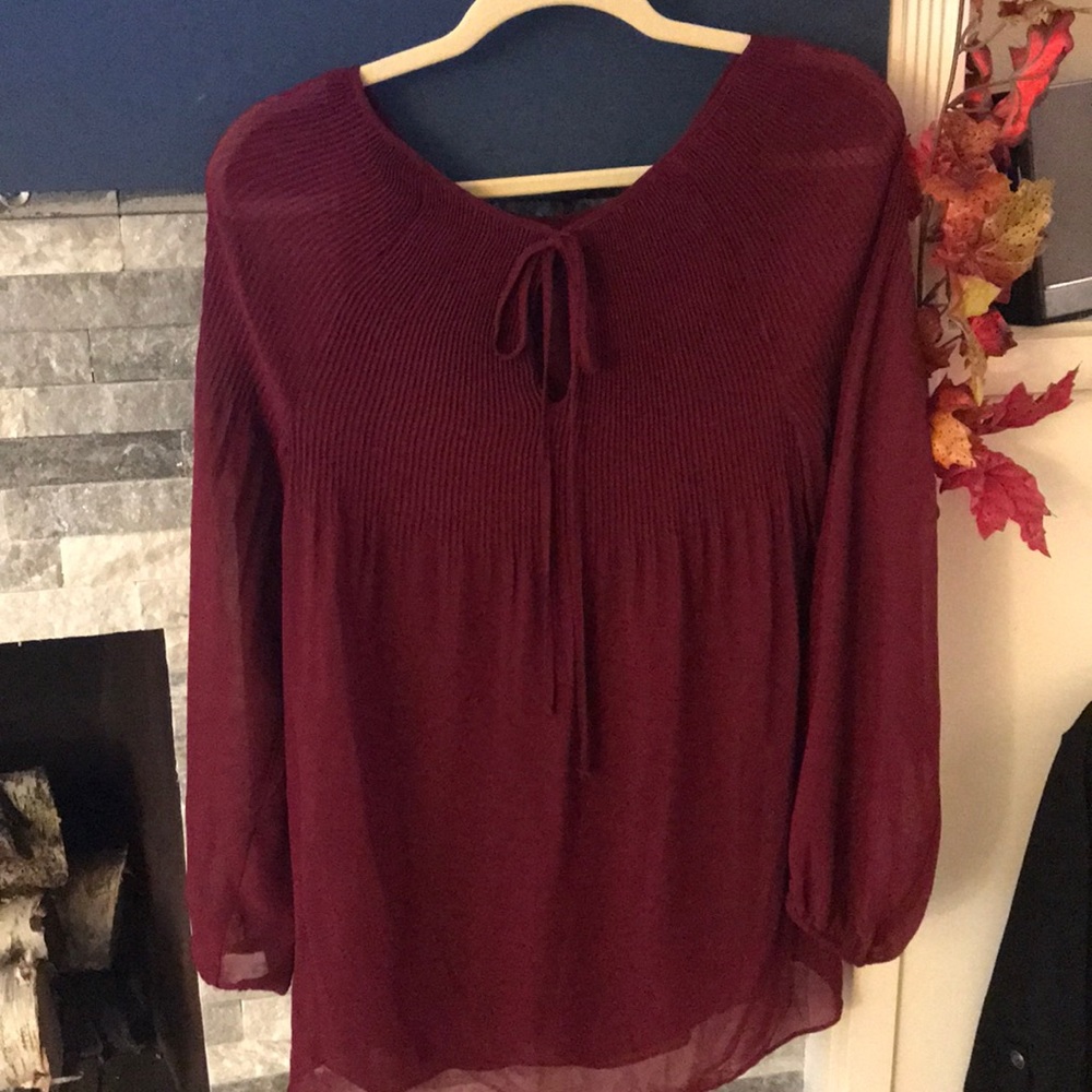 Red blouse size M - Picture 3 of 4